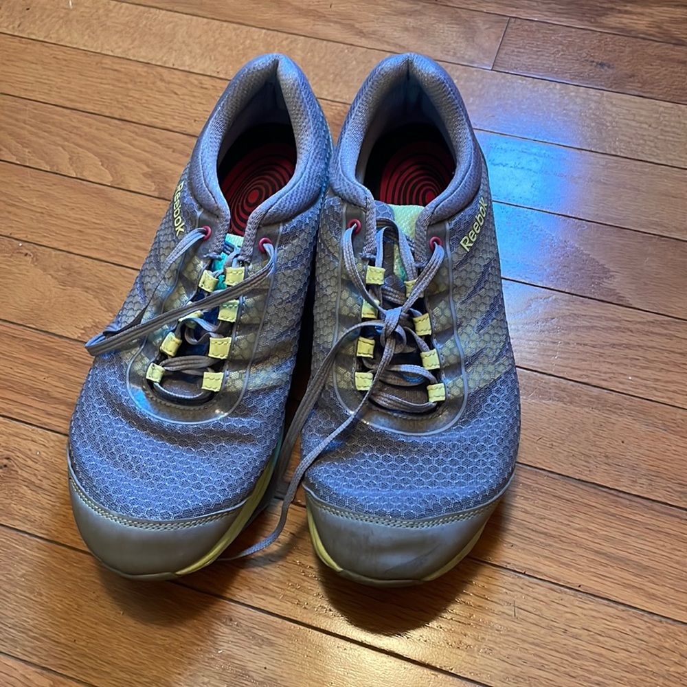 Reebok tennis shoes